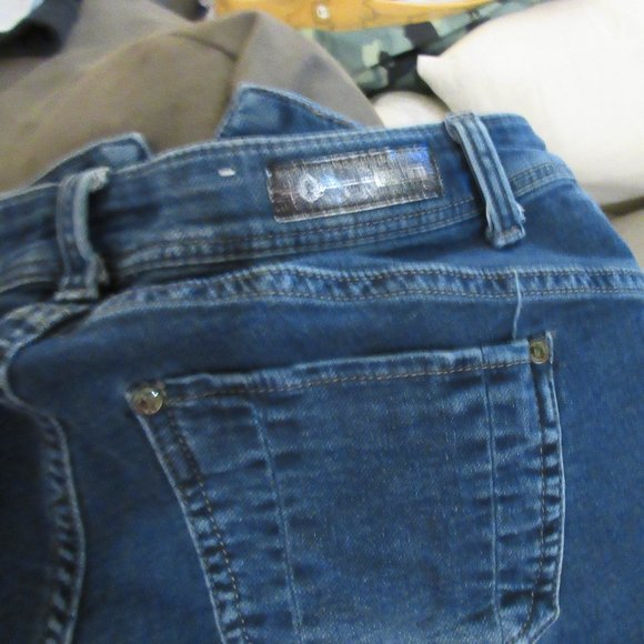 Grace in L.A. size 28 jeans - Picture 9 of 12